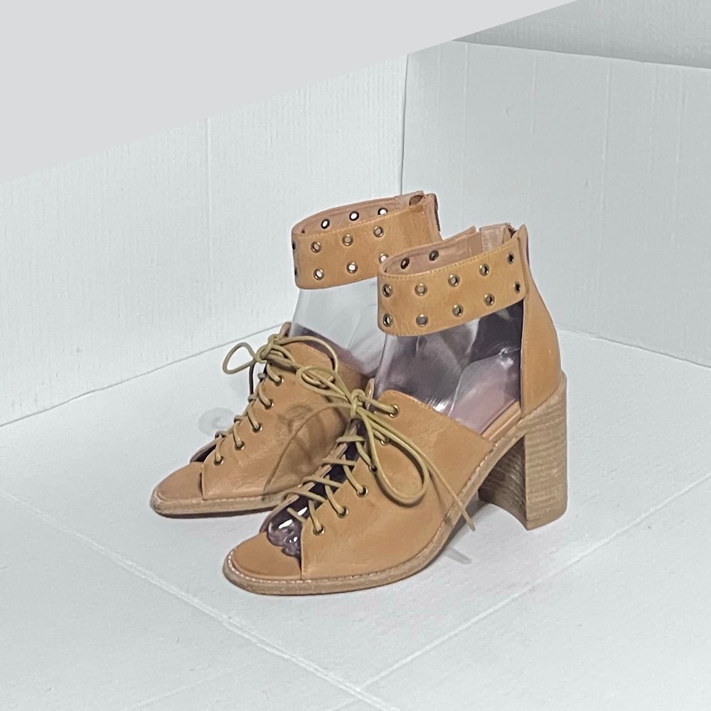 Mollini Block Heeled D-Orsay Shoes